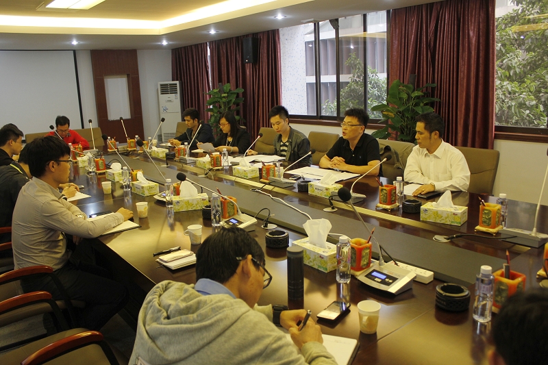 社区指导小组工作启动